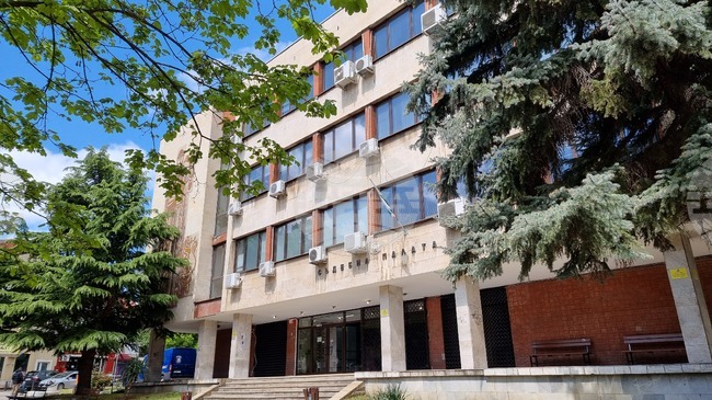 Пробация и безвъзмезден труд в полза на обществото наложи Районен съд-Дупница на непълнолетна заради кражба