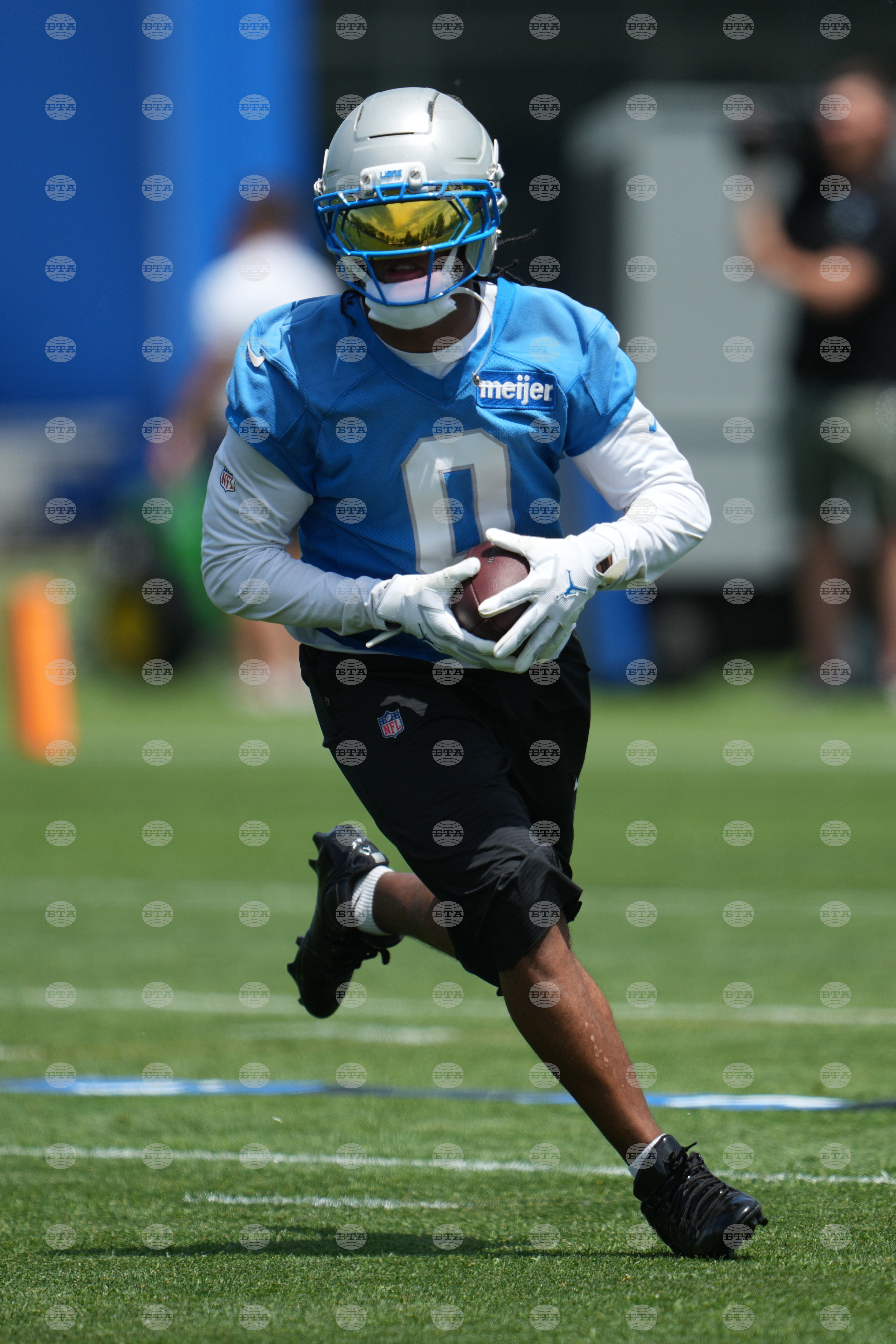 Lions Football