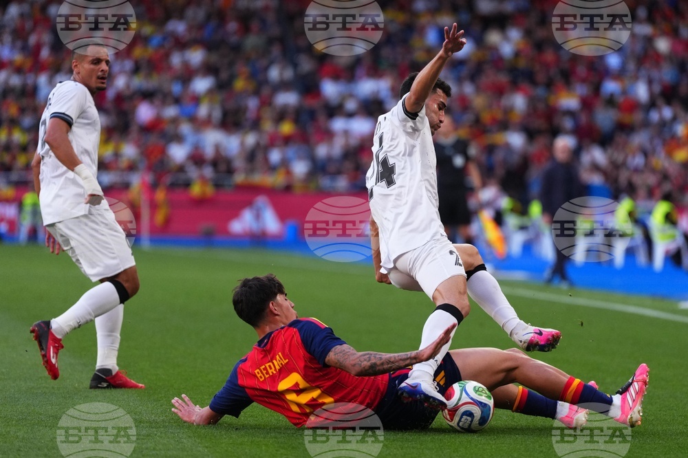 Spain Iraq Soccer