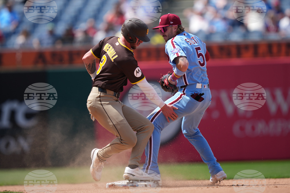 Padres Phillies Baseball