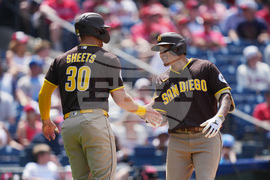Padres Phillies Baseball