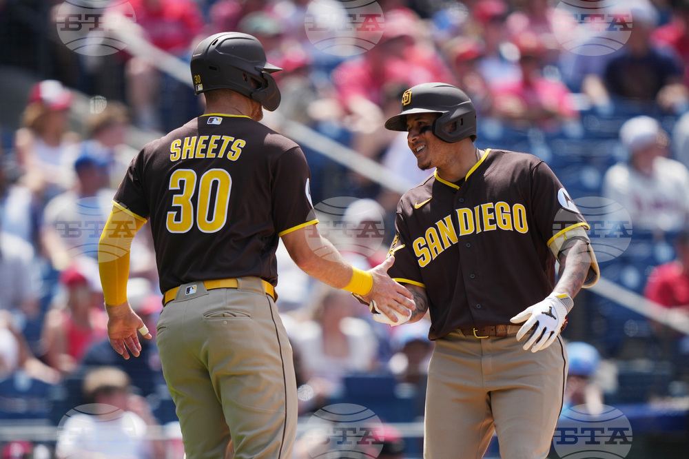 Padres Phillies Baseball