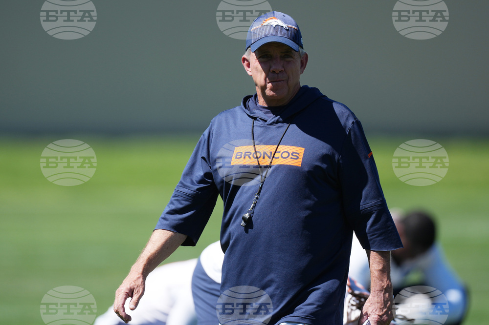 Broncos Football