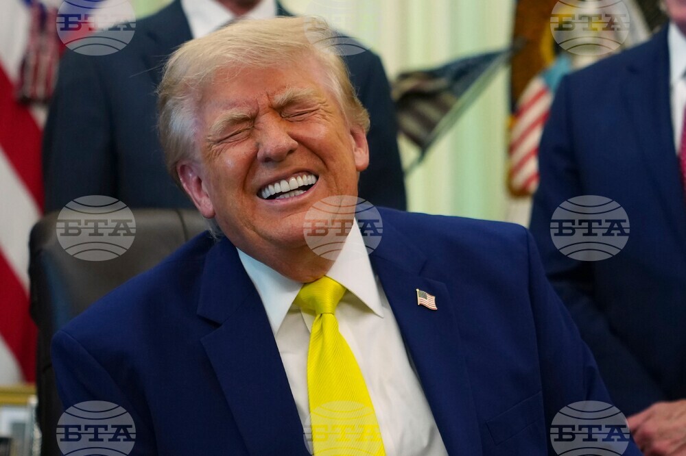 APTOPIX Trump