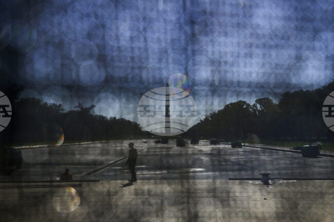 APTOPIX Lincoln Memorial Reflecting Pool