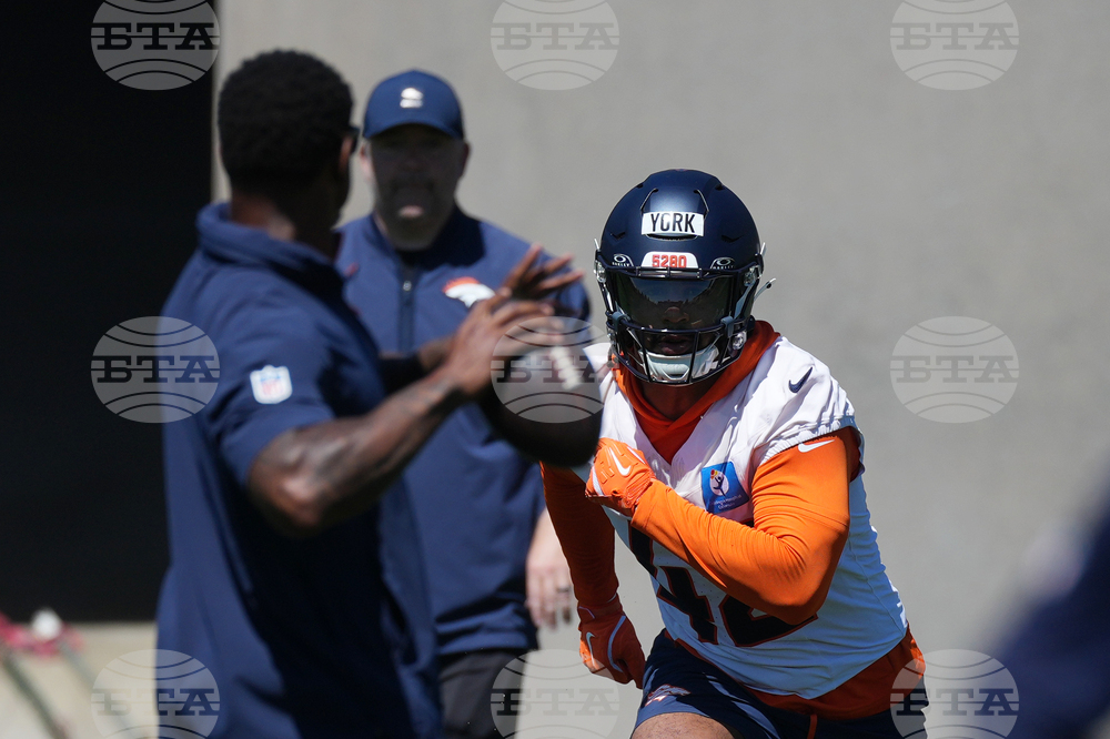 Broncos Football