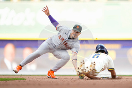 Giants Brewers Baseball