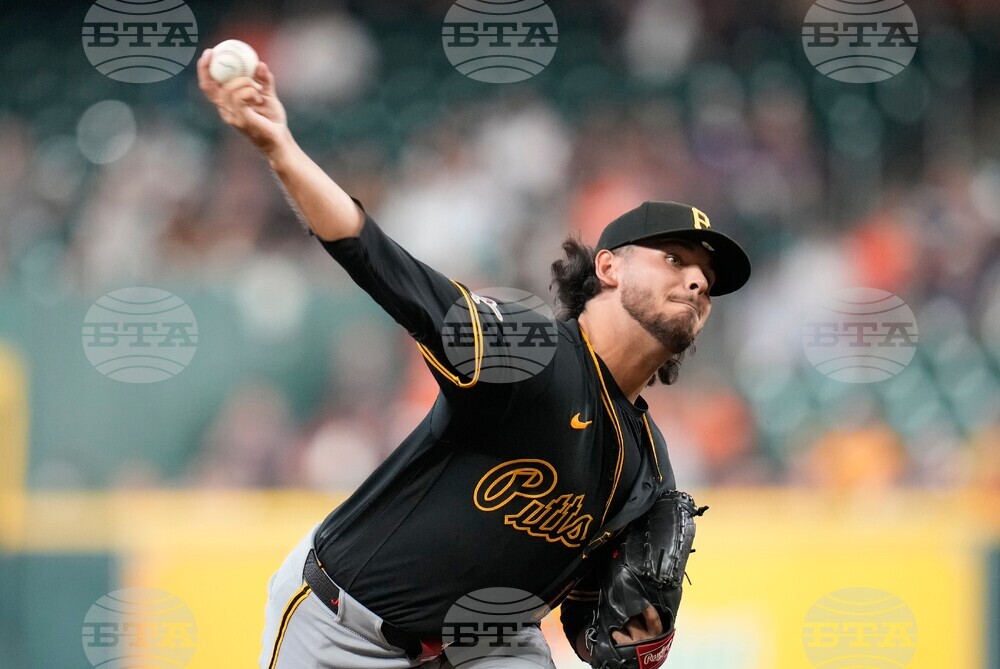 Pirates Astros Baseball
