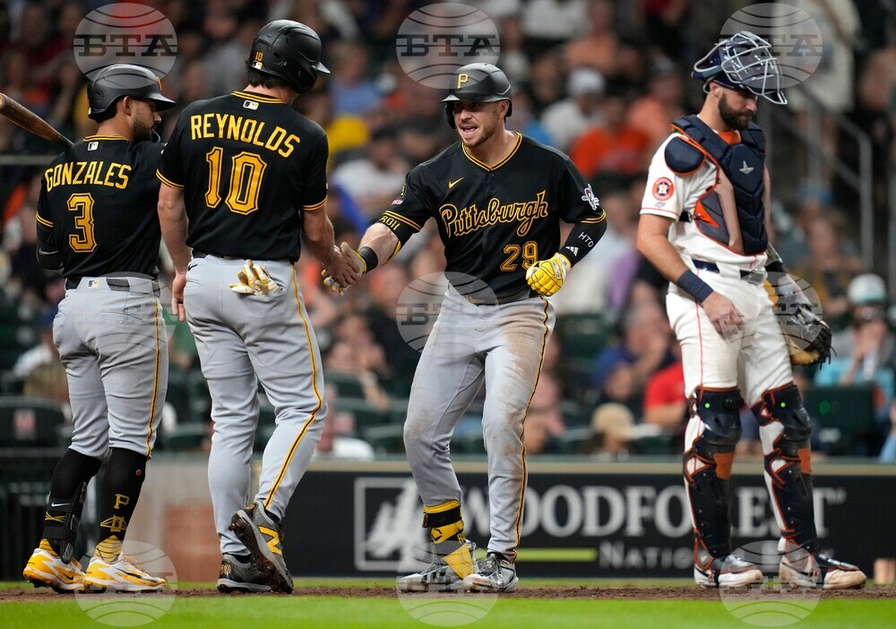 Pirates Astros Baseball