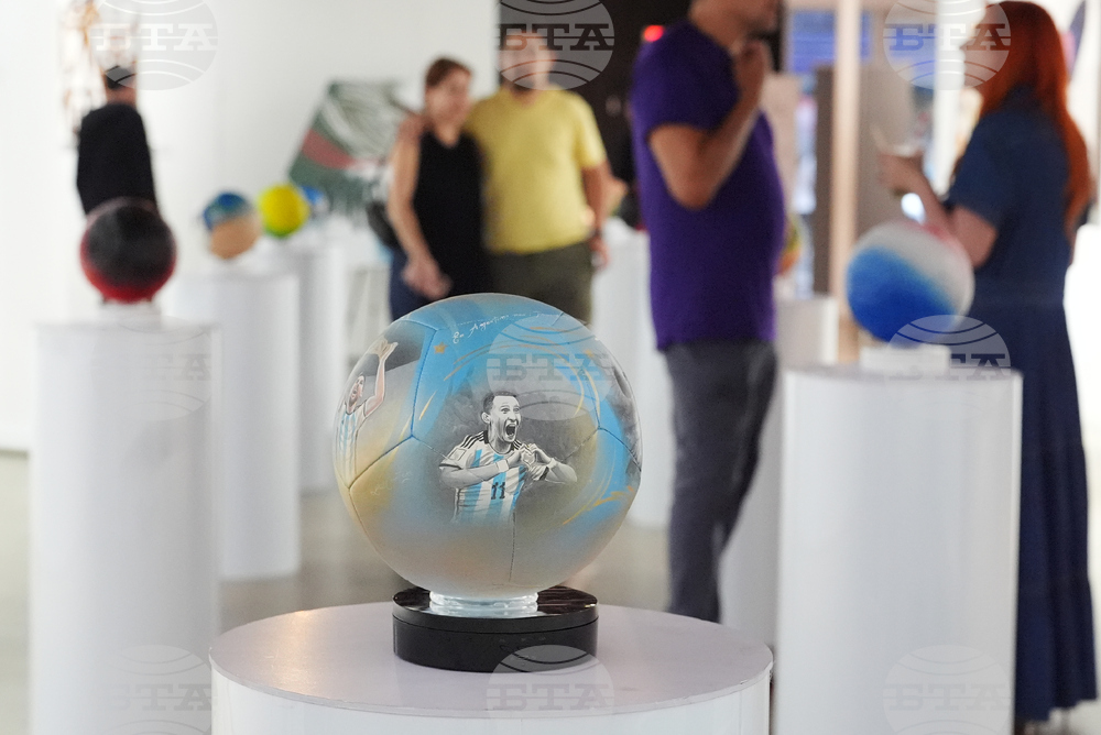 WCup Miami Ball Art Trail Soccer