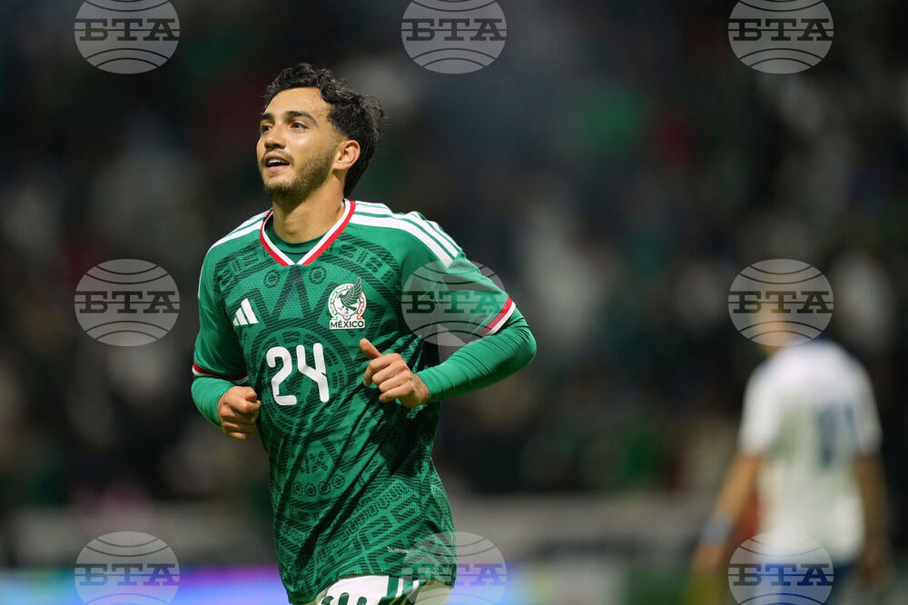 Mexico Serbia Soccer
