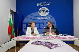 Национален пресклуб на БТА Казанлък - Българска телеграфна агенция - Община Казанлък - споразумение за партньорство