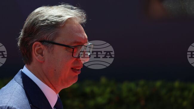 Сръбският президент Александър Вучич обяви придобиването на допълнителни китайски ракети CM-400