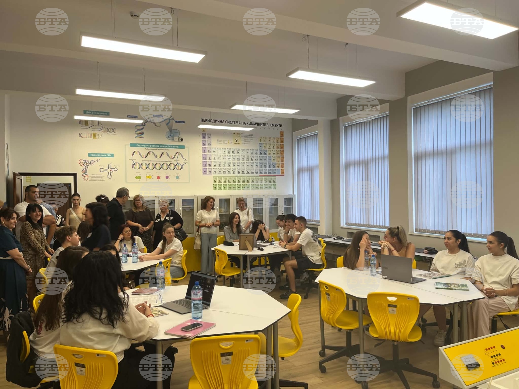 STEM център беше открит в езиковата гимназия „Петър Богдан“ в Монтана