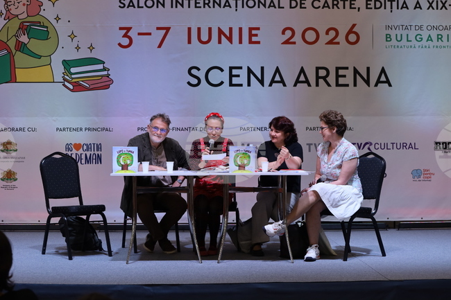 Румъния - Букурещ - Международен панаир на книгата - представяне на книга