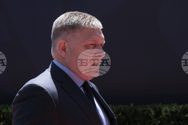 ТАСР: Горещините и сушата може да намалят реколтата в Словакия, предупреди премиерът Роберт Фицо