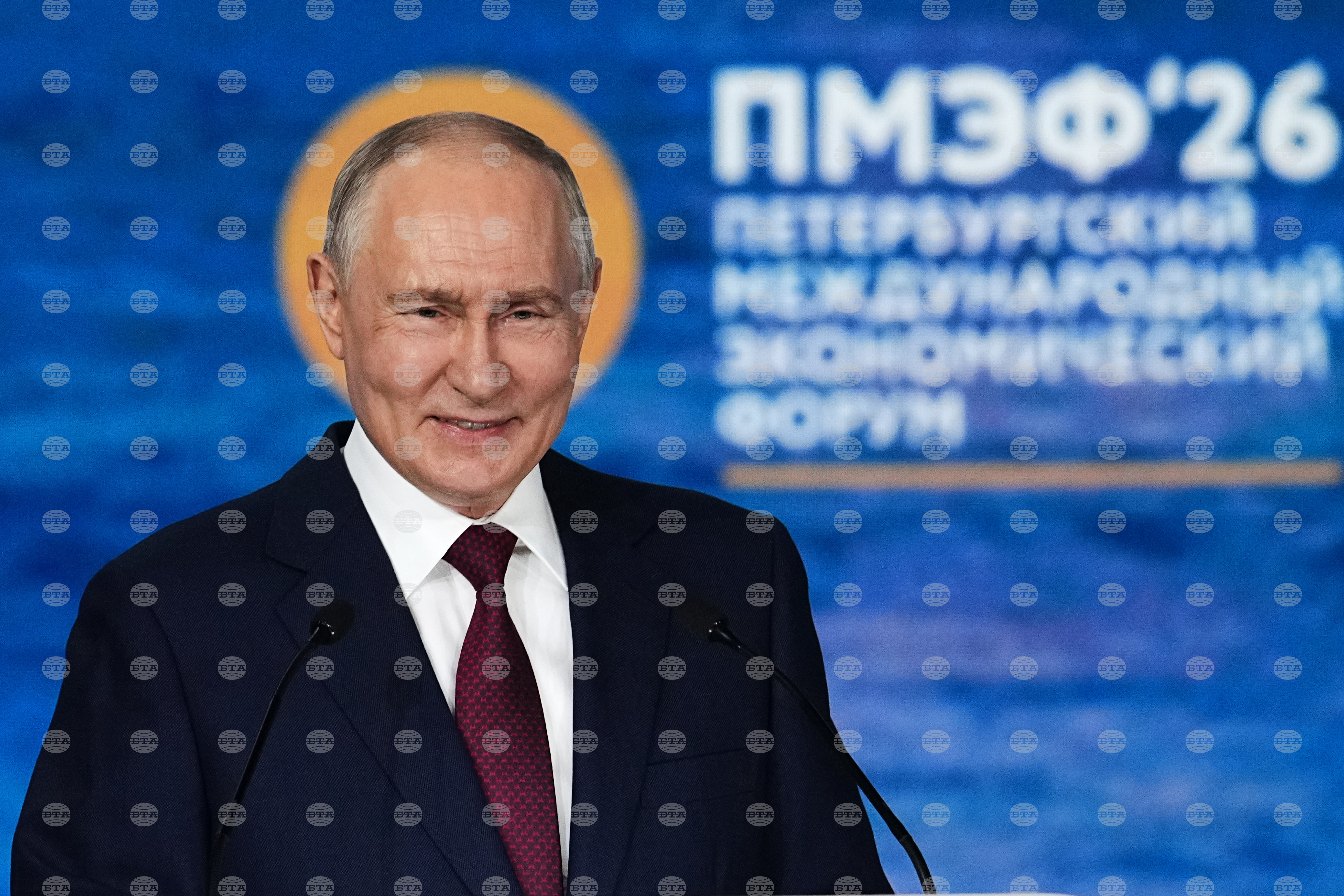 Светът преживява най-мащабната структурна промяна от десетилетия насам, заяви Путин на икономическия форум в Санкт Петербург