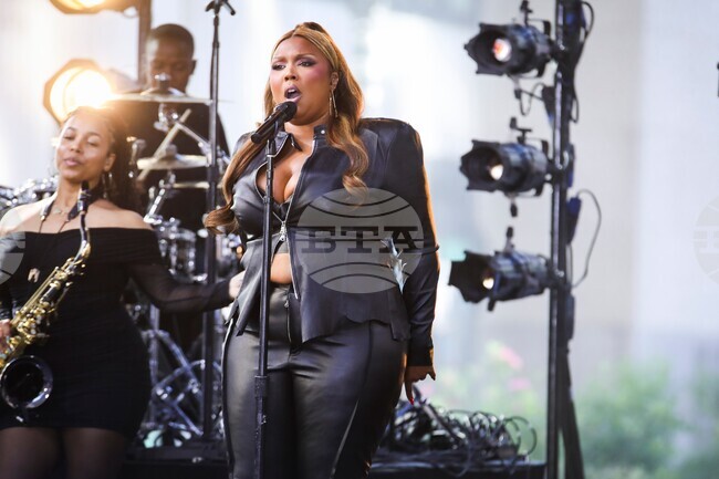 Lizzo Performs on NBC's Today Show