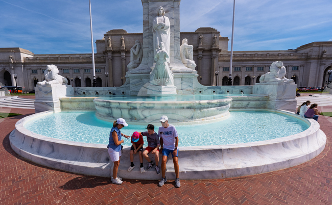 Columbus Fountain