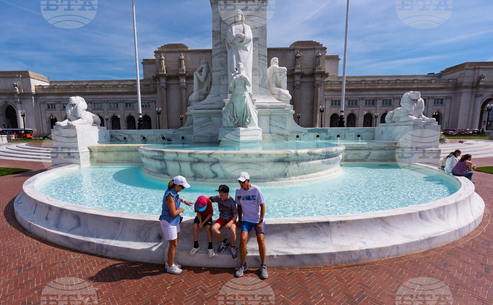 Columbus Fountain