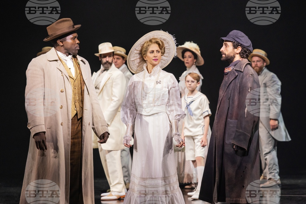 Theater - Ragtime
