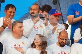 Армения - ПП "Граждански договор" - предизборен митинг