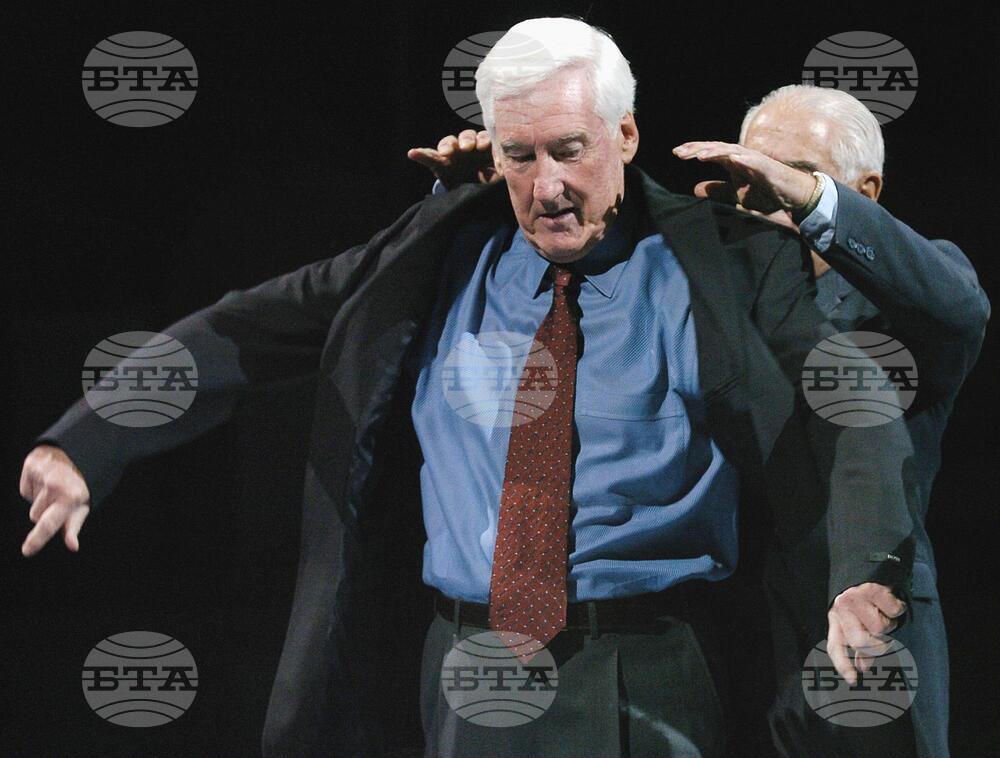 Obit Cliff Fletcher Hockey