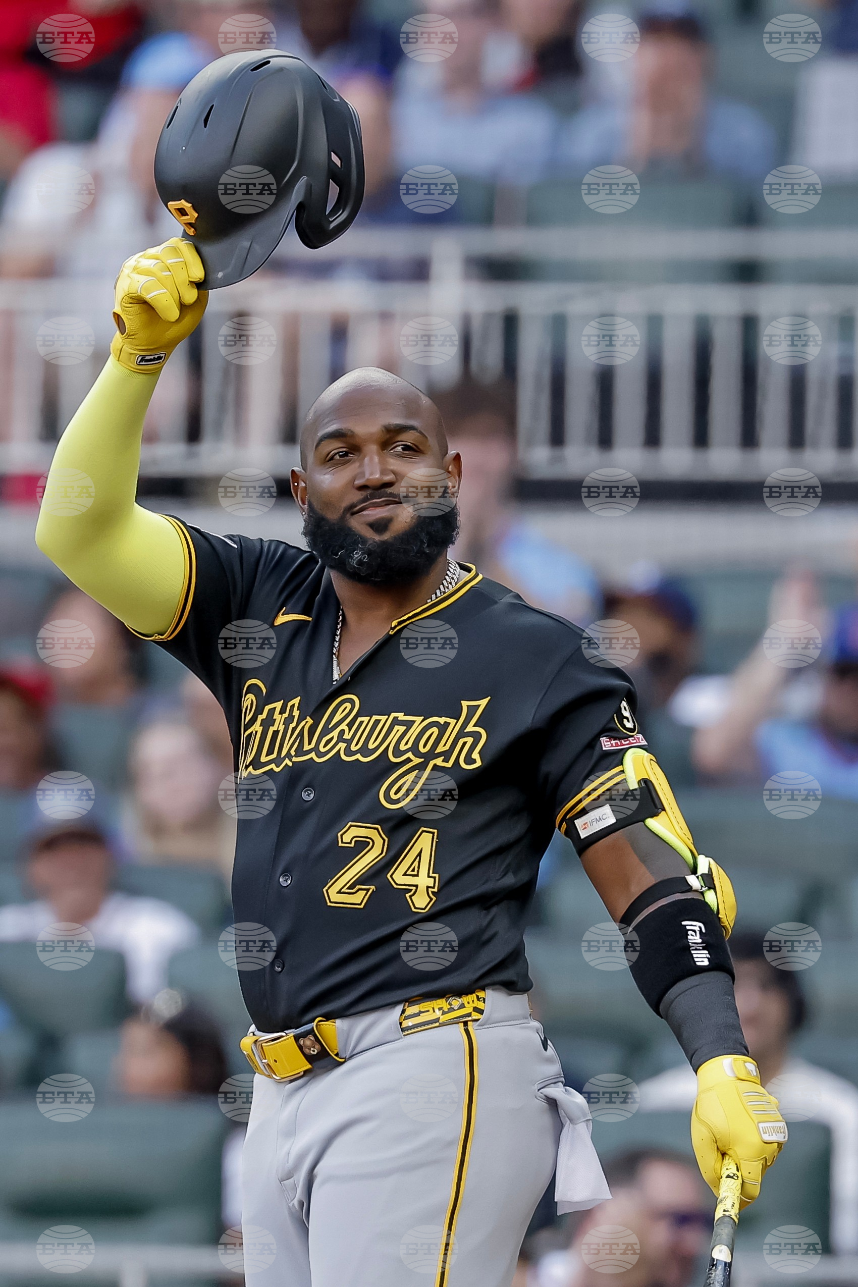 Pirates Braves Baseball