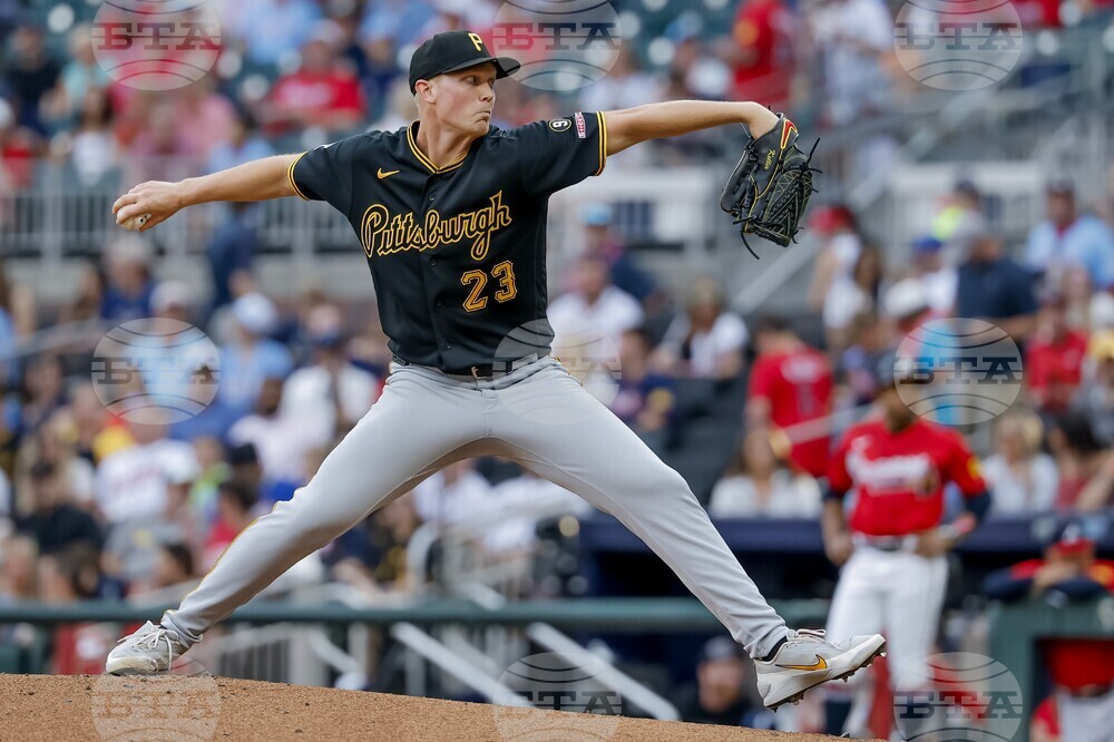 Pirates Braves Baseball