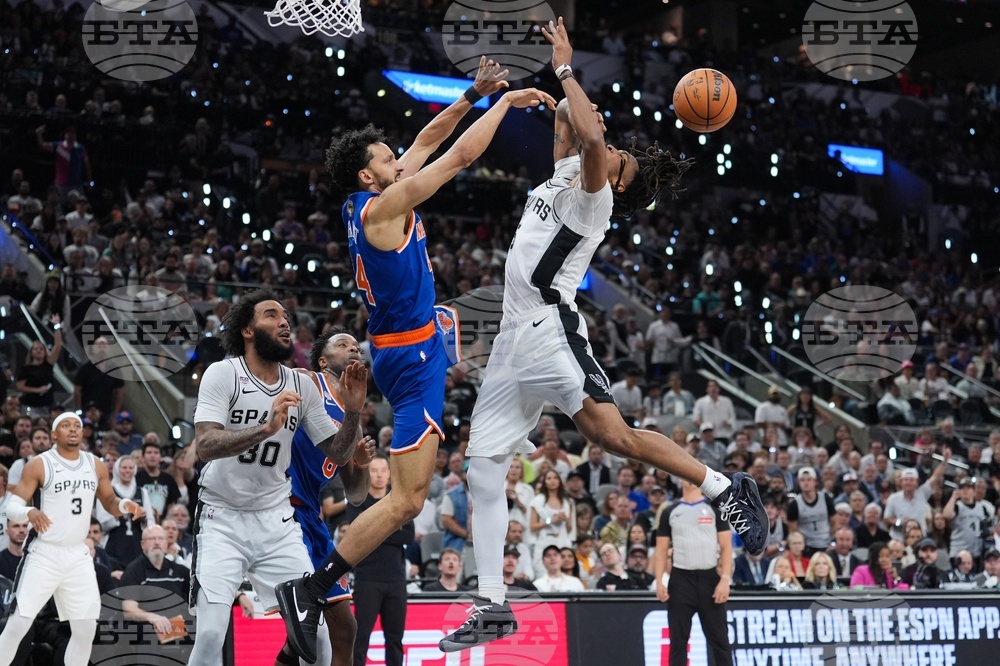 APTOPIX NBA Finals Knicks Spurs Basketball