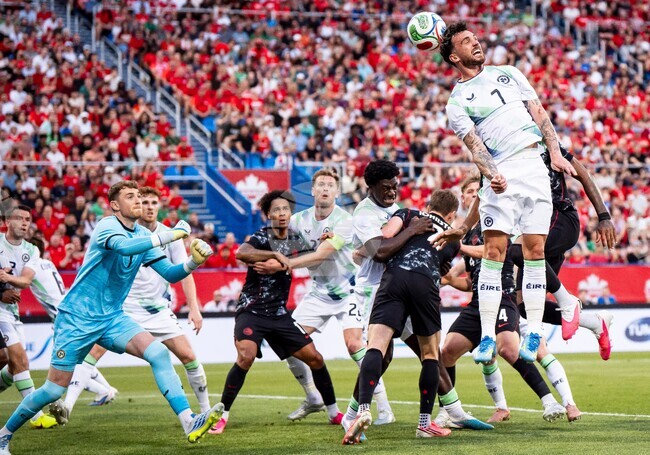 CORRECTION Ireland Canada Soccer