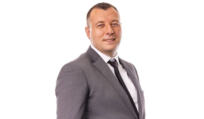 Възраждане: Монтана заслужава кмет като Петър Петров