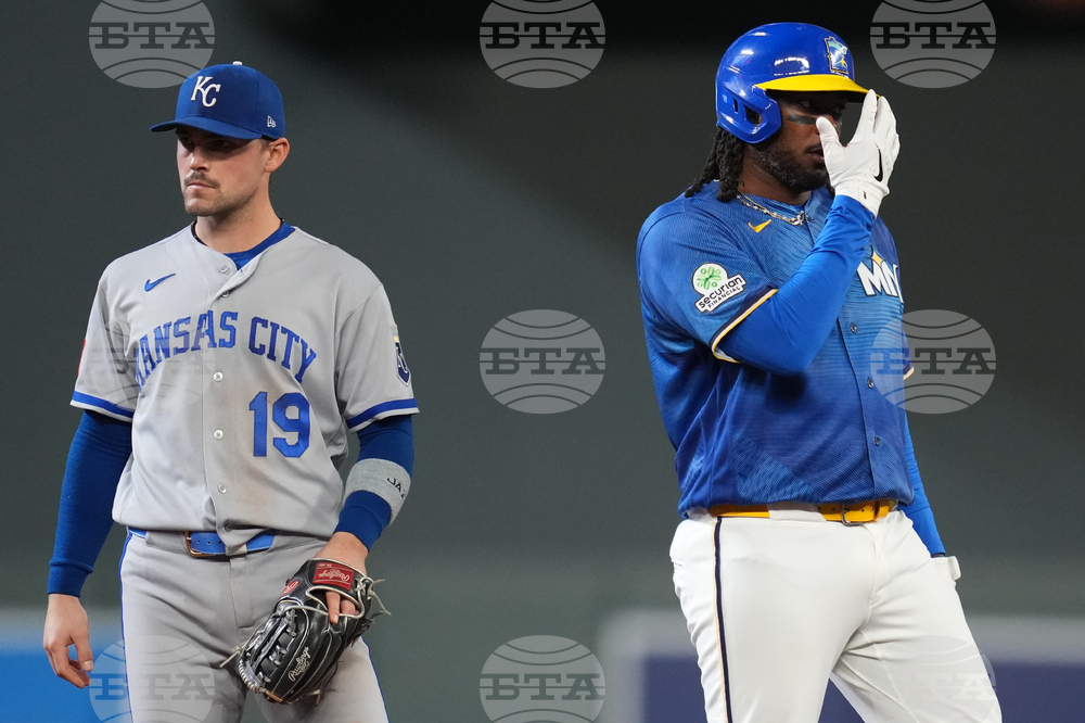 Royals Twins Baseball