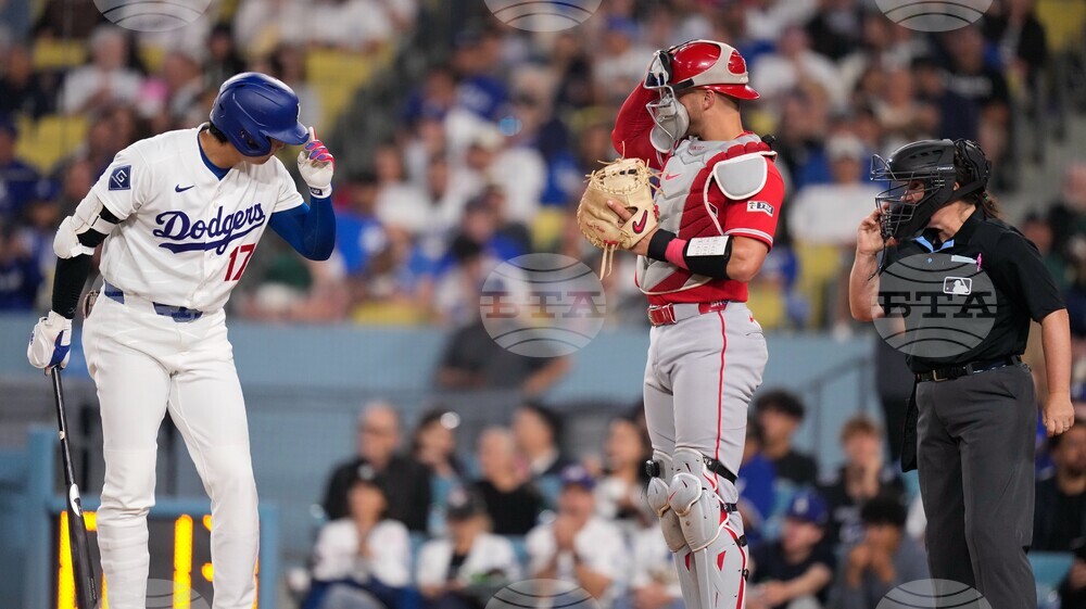 Angels Dodgers Baseball