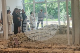 Ивайловград - Илияна Йотова - вила „Армира“