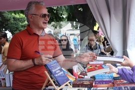 Пролетен панаир на книгата 2026 - Захари Карабашлиев - среща с автограф