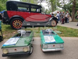 Русе - парад - ретро автомобили и мотоциклети