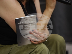Румъния - Международен панаир на книгата „Букфест“ - писатели - разговор