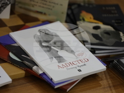 Румъния - Международен панаир на книгата „Букфест“ - писатели - разговор