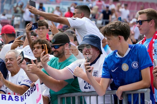 England New Zealand Soccer