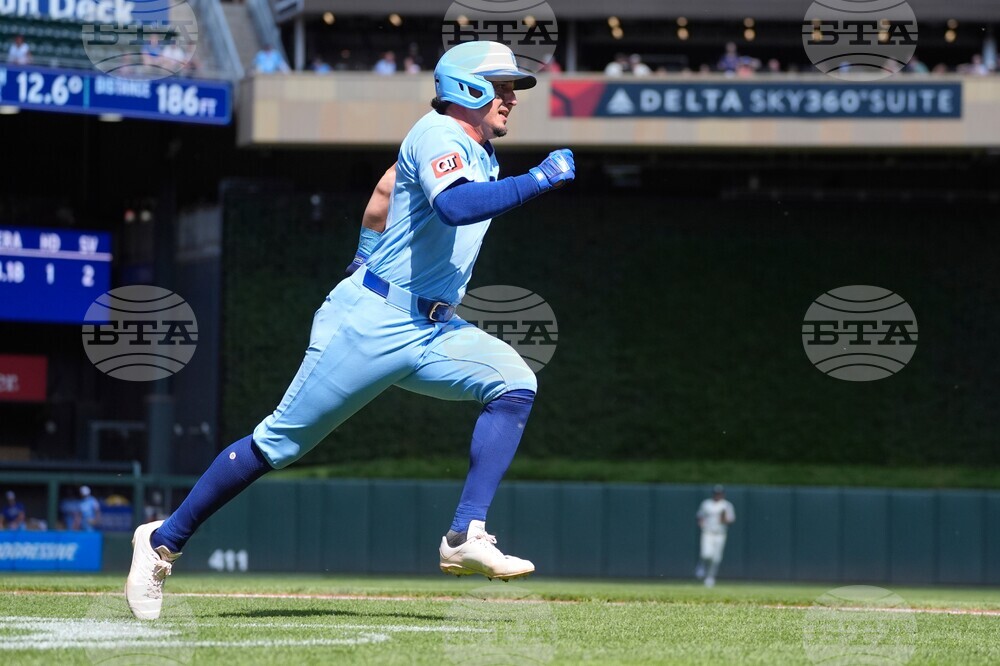 Royals Twins Baseball