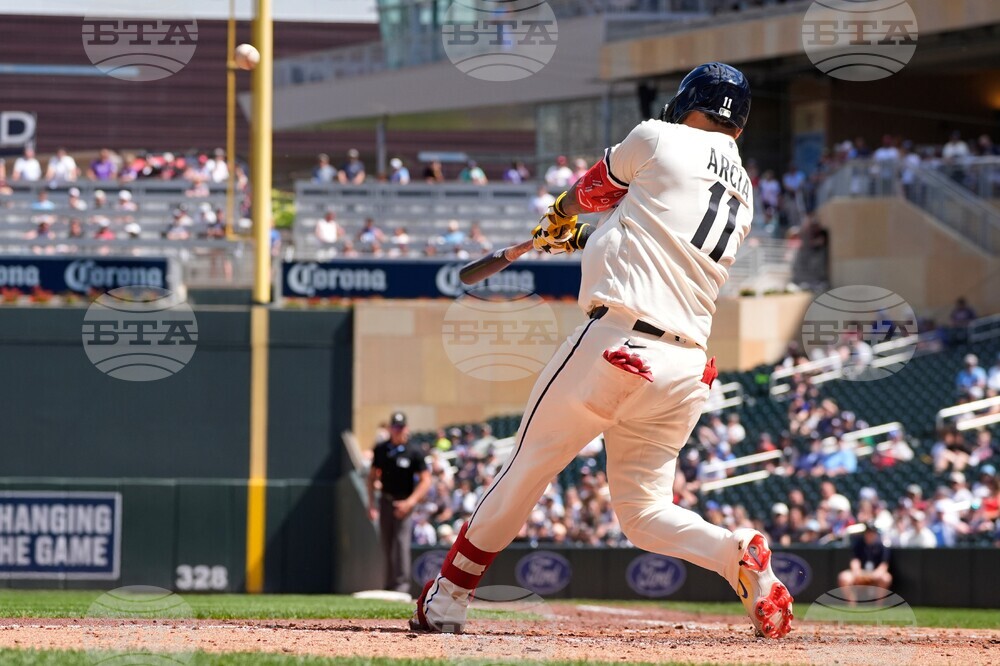 Royals Twins Baseball