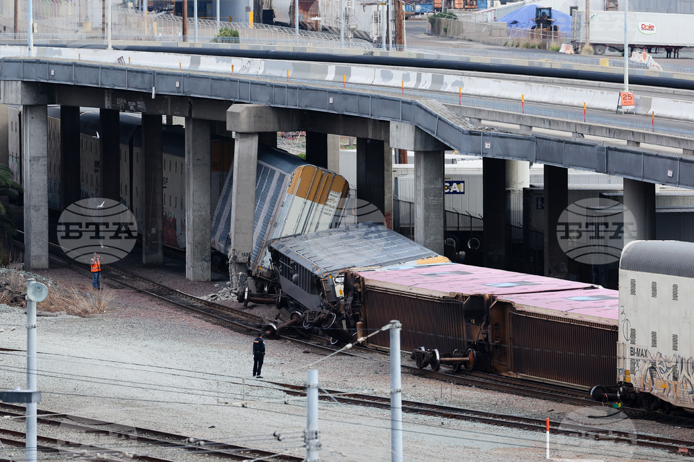 San Diego Derailed Train