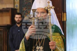 Храм  „Св. великомъченица Неделя“ - патриарх - литургия