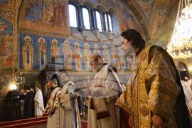 Храм  „Св. великомъченица Неделя“ - патриарх - литургия