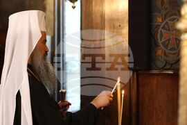 Храм  „Св. великомъченица Неделя“ - патриарх - литургия