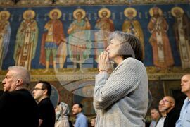 Храм „Св. великомъченица Неделя“ - патриарх - литургия