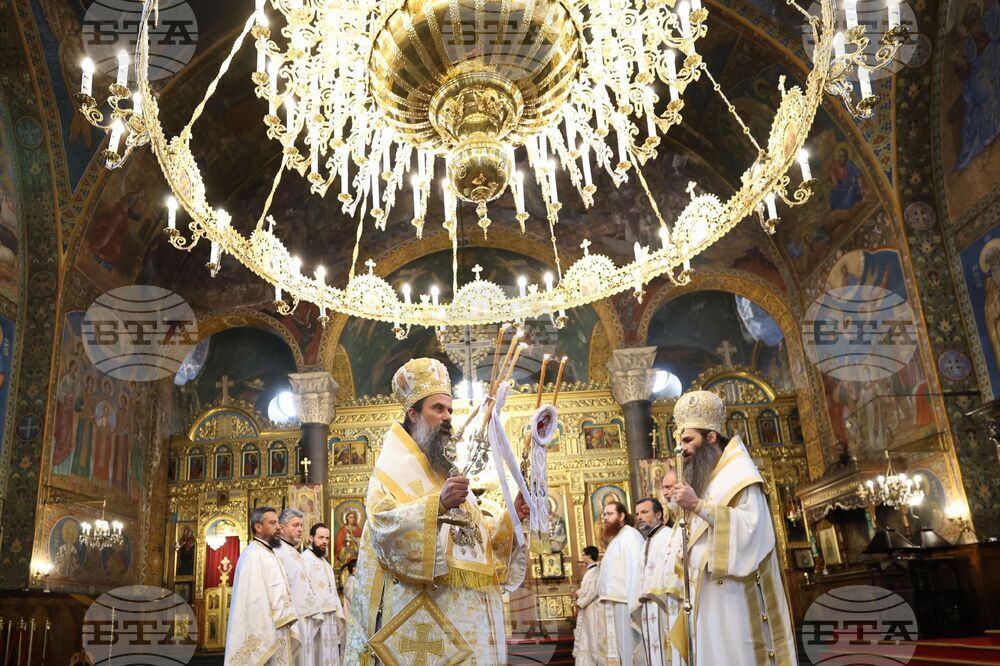 Храм „Св. великомъченица Неделя“ - патриарх - литургия