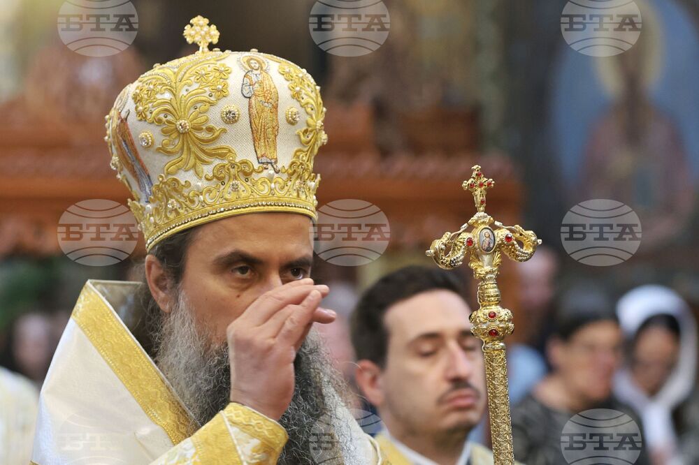 Храм „Св. великомъченица Неделя“ - патриарх - литургия