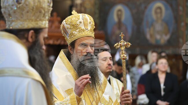 Нека пазим вярата в чисти сърца и да се стараем да изпълняваме Божието слово, призова българският патриарх Даниил